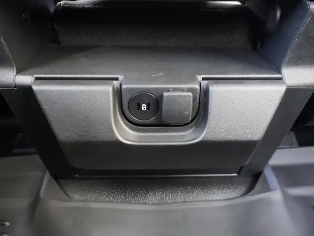 2023 Ford F-350 Godzilla 7.3 L | FLAT DECK | XLT Premium - Photo 32