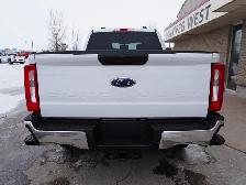 2023 Ford F-350 PREMIUM GODZILLA 7.3L V8 XLT 4x4 - Photo 12