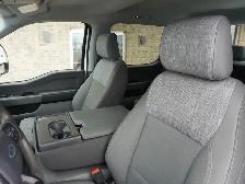 2023 Ford F-350 PREMIUM GODZILLA 7.3L V8 XLT 4x4 - Photo 28