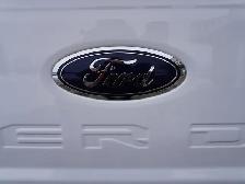 2023 Ford F-350 PREMIUM GODZILLA 7.3L V8 XLT 4x4 - Photo 45