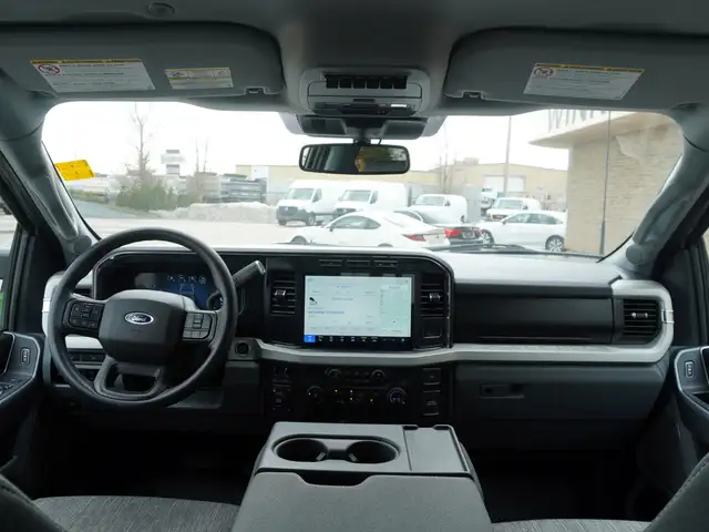 2023 Ford F-350 FX-4 4WD Crew Cab 8' Box - Godzilla 7.3L V8 ENGI - Photo 3
