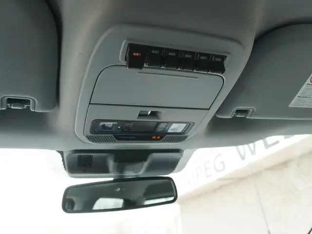 2023 Ford F-350 FX-4 4WD Crew Cab 8' Box - Godzilla 7.3L V8 ENGI - Photo 17