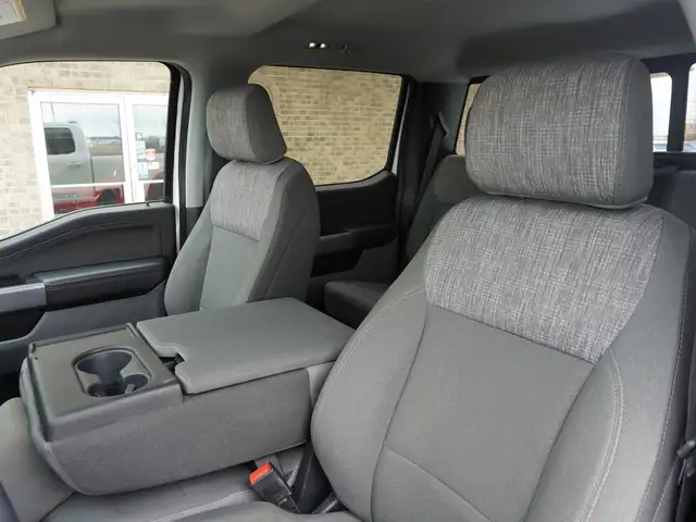 2023 Ford F-350 FX-4 4WD Crew Cab 8' Box - Godzilla 7.3L V8 ENGI - Photo 18