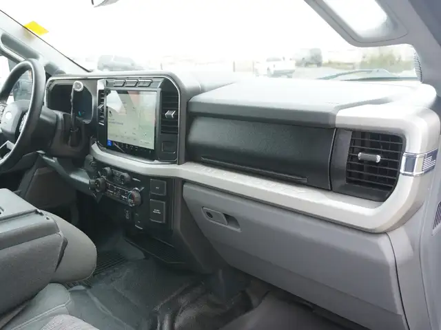 2023 Ford F-350 FX-4 4WD Crew Cab 8' Box - Godzilla 7.3L V8 ENGI - Photo 31