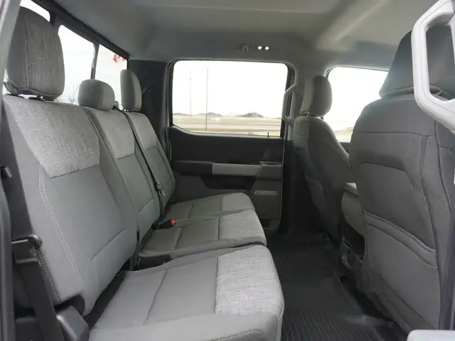 2023 Ford F-350 FX-4 4WD Crew Cab 8' Box - Godzilla 7.3L V8 ENGI - Photo 34