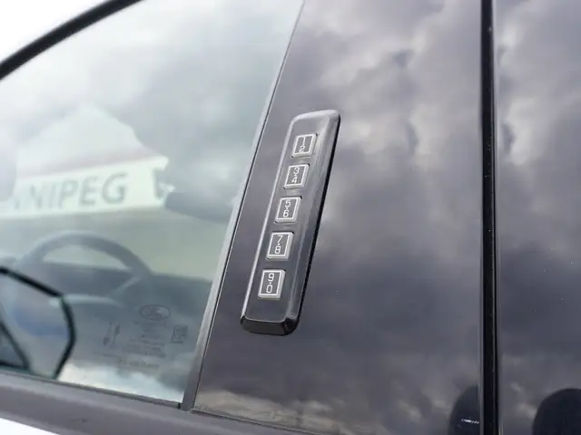 2023 Ford F-350 FX-4 4WD Crew Cab 8' Box - Godzilla 7.3L V8 ENGI - Photo 40