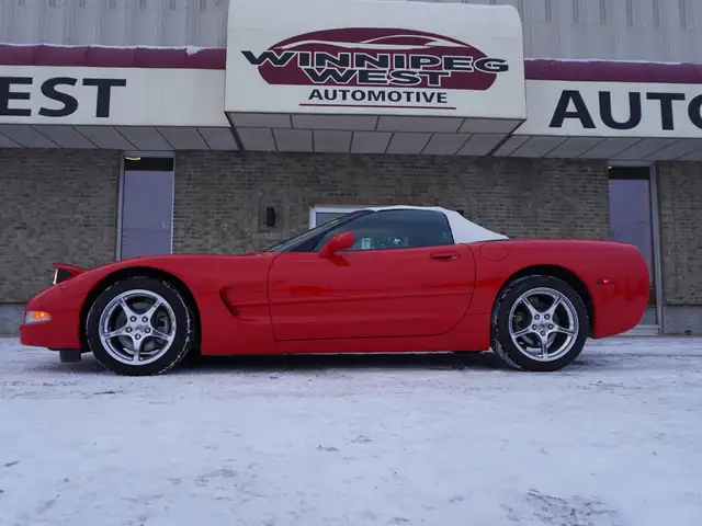 2004 Chevrolet Corvette CONVERTIBLE 3LT, AUTO, LOADED, LOW KMS, - Photo 2