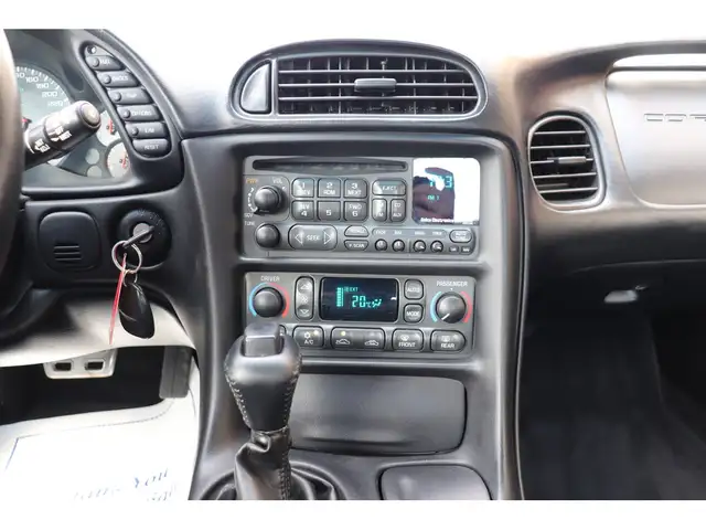 2004 Chevrolet Corvette CONVERTIBLE 3LT, AUTO, LOADED, LOW KMS, - Photo 11