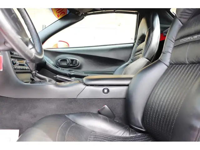 2004 Chevrolet Corvette CONVERTIBLE 3LT, AUTO, LOADED, LOW KMS, - Photo 22