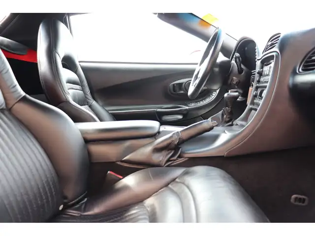 2004 Chevrolet Corvette CONVERTIBLE 3LT, AUTO, LOADED, LOW KMS, - Photo 33