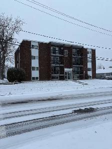 Cornwall. 141  5th St W .One bed apt.  for Rent