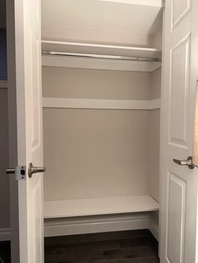 Lovely 2 Bedroom furnished walk out - Photo 7