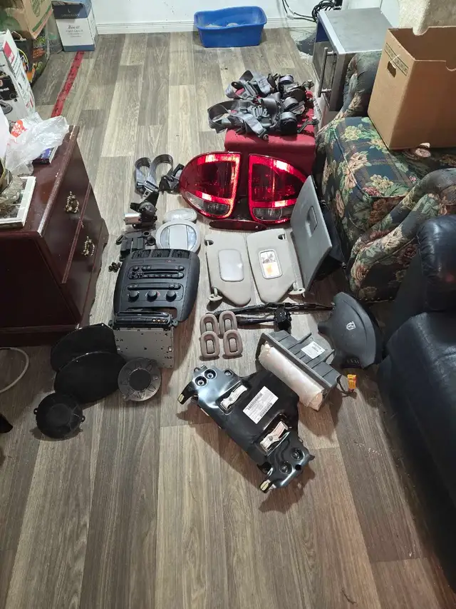 2005-2007 Dodge Caravan parts for sale