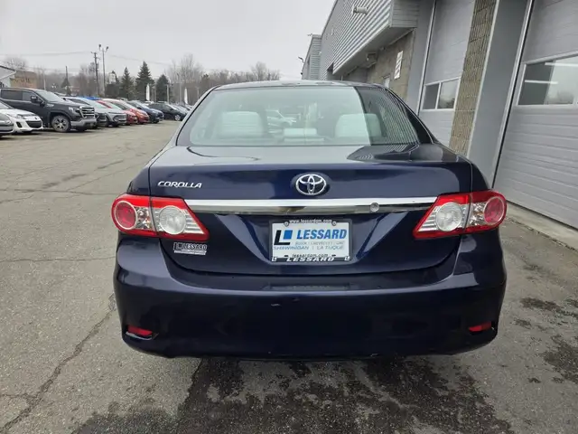2011 TOYOTA COROLLA LE, AUTOMATIQUE - Photo 4