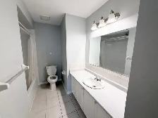 Private room for rent in 3 bedroom house for couple or 2 girls - Photo 6