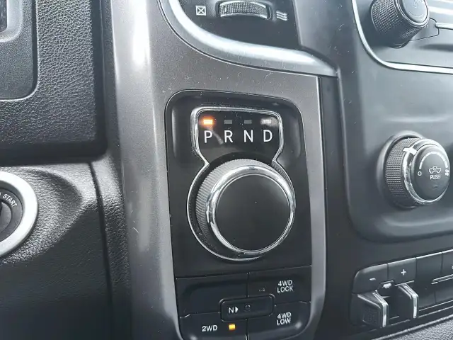 2023 RAM 1500 Classic SLT SLT | Save $ 31,252 vs New - Photo 17