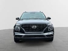 2023 Hyundai Venue Preferred Preferred | Heated Seats | Lane... - Photo 3
