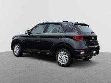 2023 Hyundai Venue Preferred Preferred | Heated Seats | Lane... - Photo 6