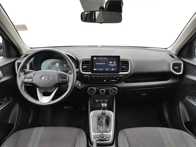 2023 Hyundai Venue Preferred Preferred | Heated Seats | Lane... - Photo 12
