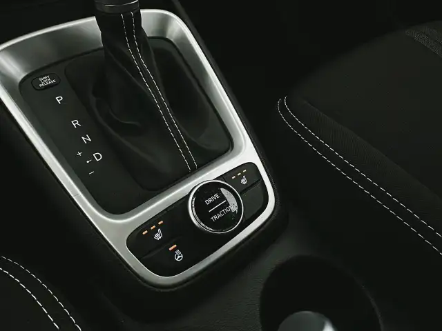 2023 Hyundai Venue Preferred Preferred | Heated Seats | Lane... - Photo 18