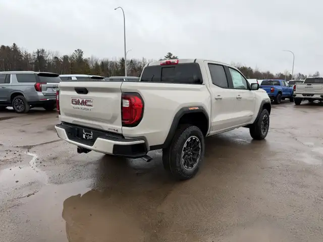 2026 GMC Canyon AT4 - Leather Seats - $458 B/W - Photo 3