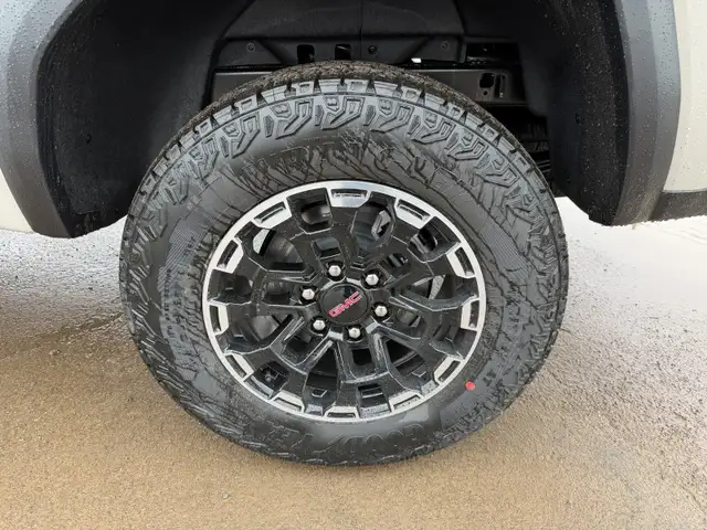 2026 GMC Canyon AT4 - Leather Seats - $458 B/W - Photo 5
