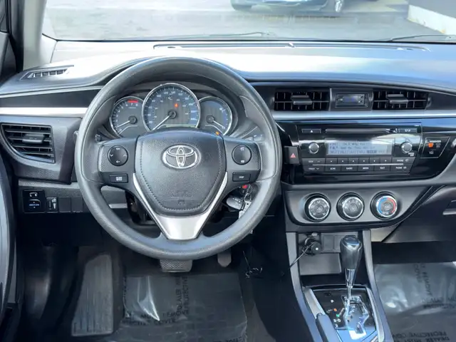 2014 Toyota Corolla 4dr Sdn Auto CE, Reliable, Fuel Efficient, F - Photo 14
