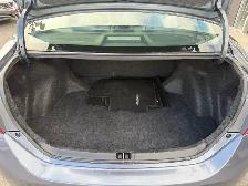 2015 Toyota Corolla 4dr Sdn AUTO CE, Reliable, Fuel Efficient, F - Photo 11