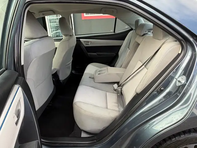 2015 Toyota Corolla 4dr Sdn AUTO CE, Reliable, Fuel Efficient, F - Photo 12
