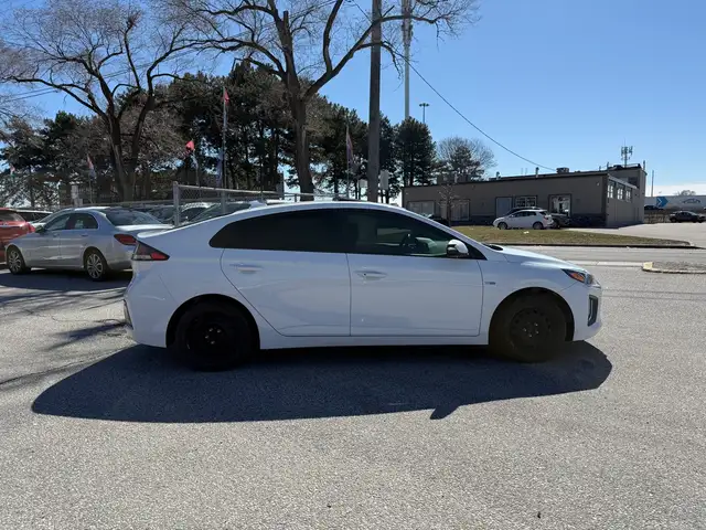 2020 Hyundai Ioniq Hybrid HYBRID l Preferred l 1.6L l 4Cyl l Car - Photo 8