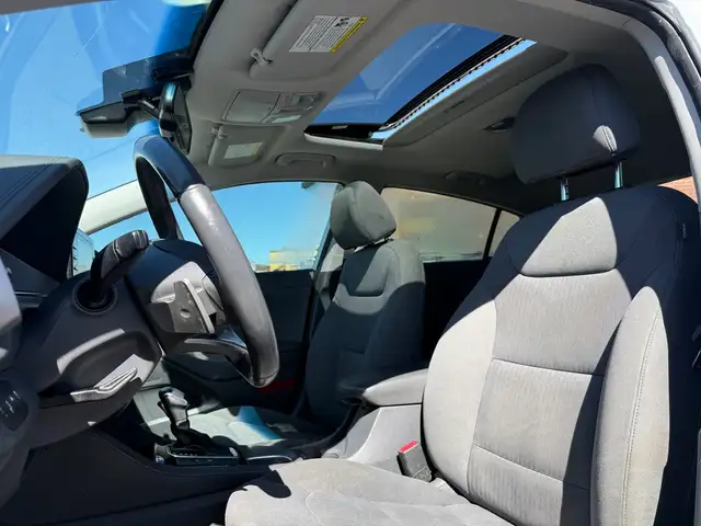 2020 Hyundai Ioniq Hybrid HYBRID l Preferred l 1.6L l 4Cyl l Car - Photo 17