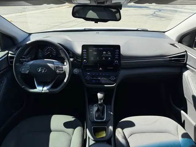 2020 Hyundai Ioniq Hybrid HYBRID l Preferred l 1.6L l 4Cyl l Car - Photo 18
