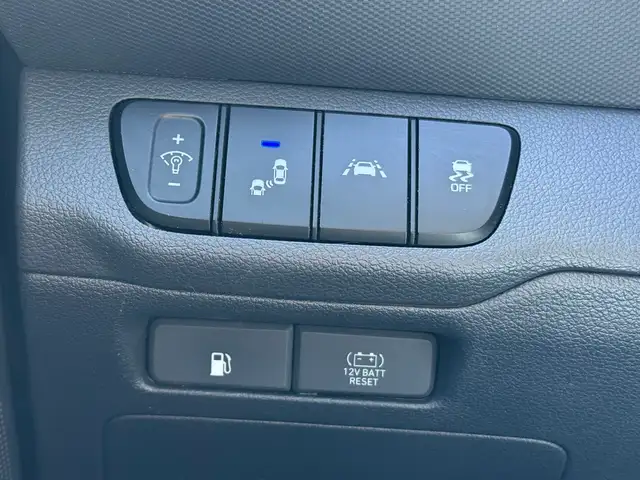 2020 Hyundai Ioniq Hybrid HYBRID l Preferred l 1.6L l 4Cyl l Car - Photo 24