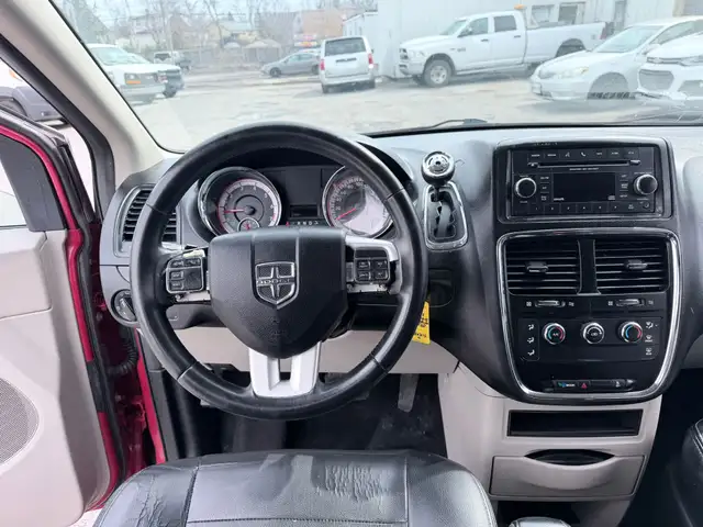 2015 Dodge Grand Caravan - Photo 11