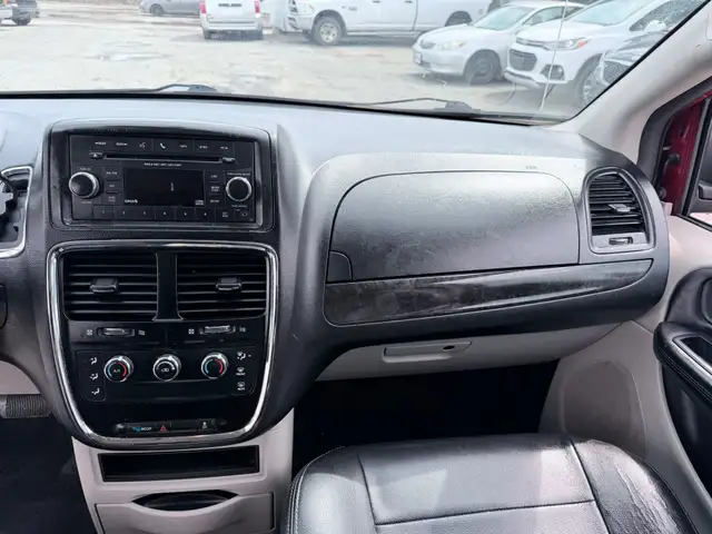 2015 Dodge Grand Caravan - Photo 13