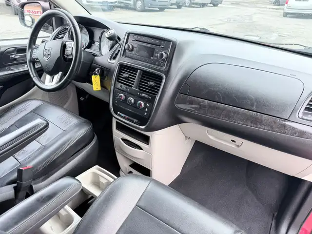 2015 Dodge Grand Caravan - Photo 18