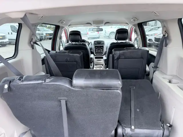 2015 Dodge Grand Caravan - Photo 21