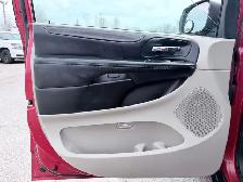 2015 Dodge Grand Caravan - Photo 23