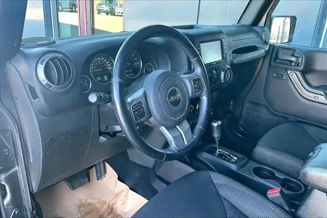 2017 Jeep Wrangler 4WD UNLIMITED - Photo 12
