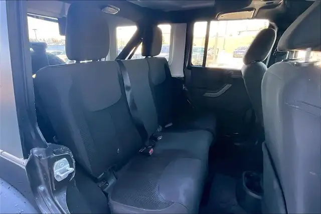 2017 Jeep Wrangler 4WD UNLIMITED - Photo 24