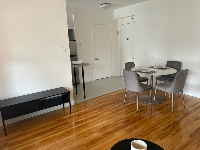 Studio Apartment for Rent - 1433 Rue Towers - Photo 11