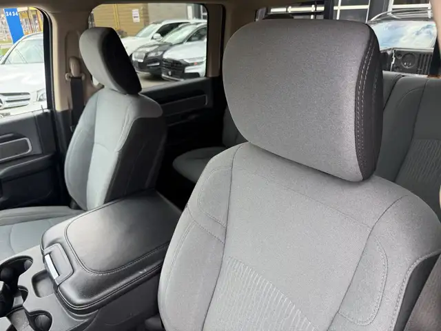 2020 Ram 3500 BIG HORN | FINANCE | REAR CAMERA - Photo 22