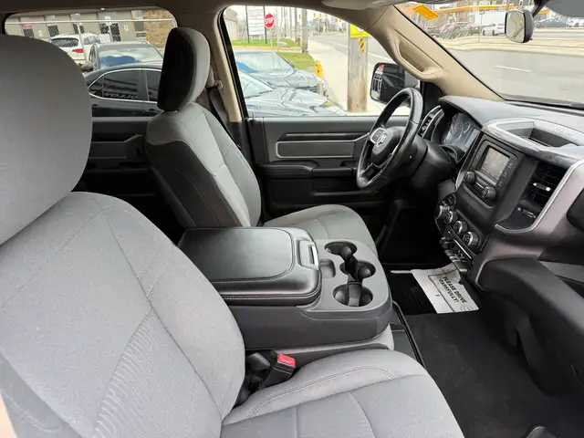 2020 Ram 3500 BIG HORN | FINANCE | REAR CAMERA - Photo 24