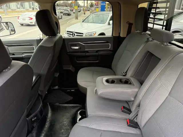 2020 Ram 3500 BIG HORN | FINANCE | REAR CAMERA - Photo 31