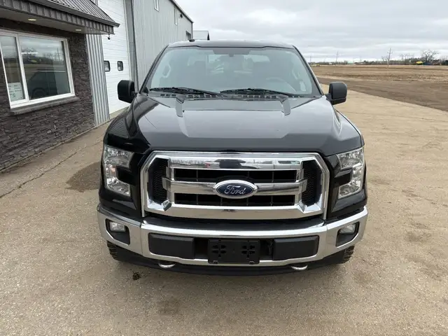 2017 Ford F-150 Crew Cab 4X4 XTR 5L - Rebuilt Title - Photo 5