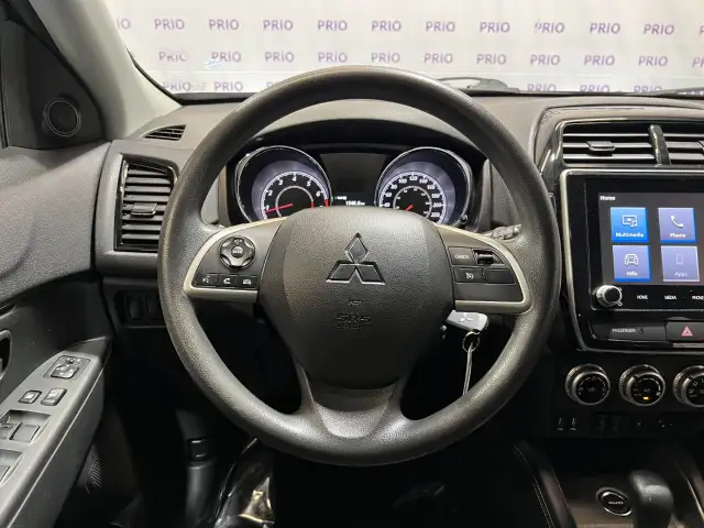 2021 Mitsubishi RVR - Photo 20