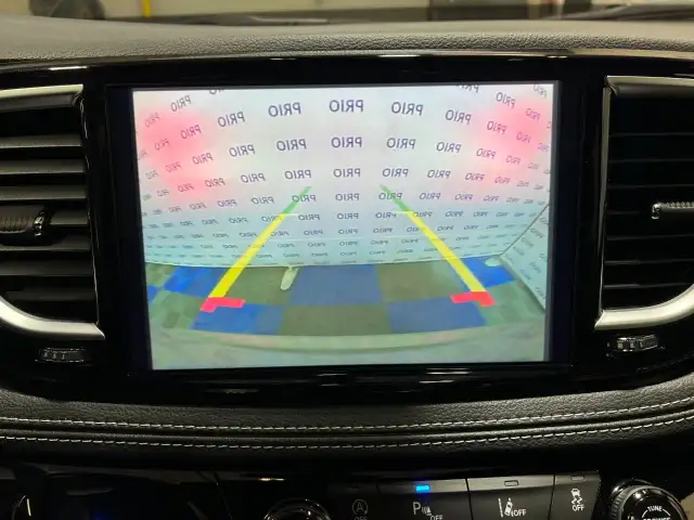 2025 Chrysler Pacifica - Photo 32