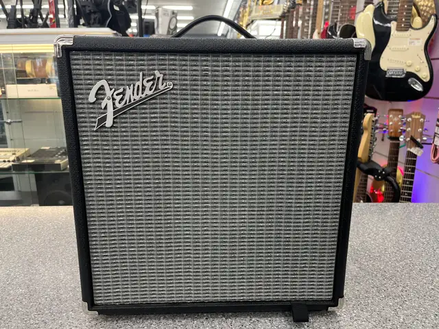 Fender Rumble 25 Bass Amplifier