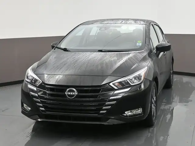 2024 Nissan Versa SV - Photo 2