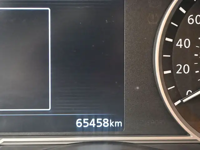 2024 Nissan Versa SV - Photo 12